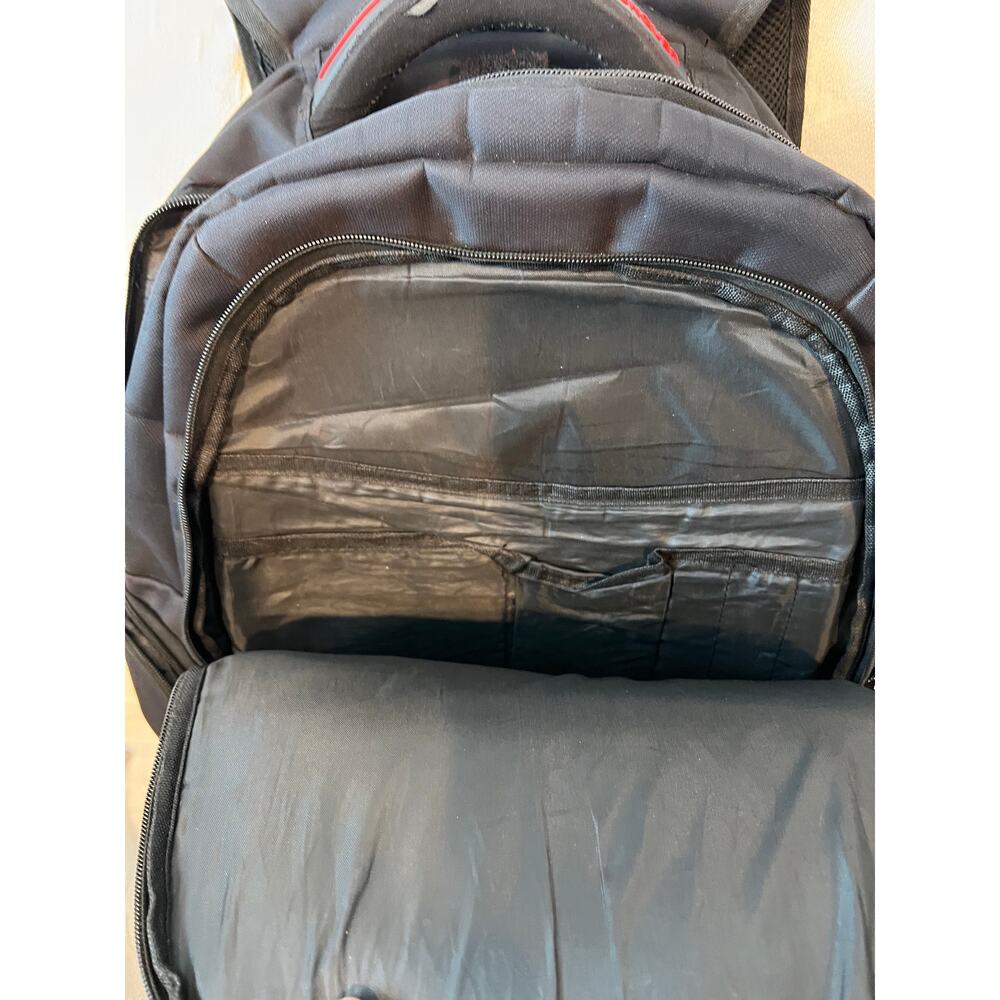 Conquer Padded Computer Black Backpack - Picture 3 of 4